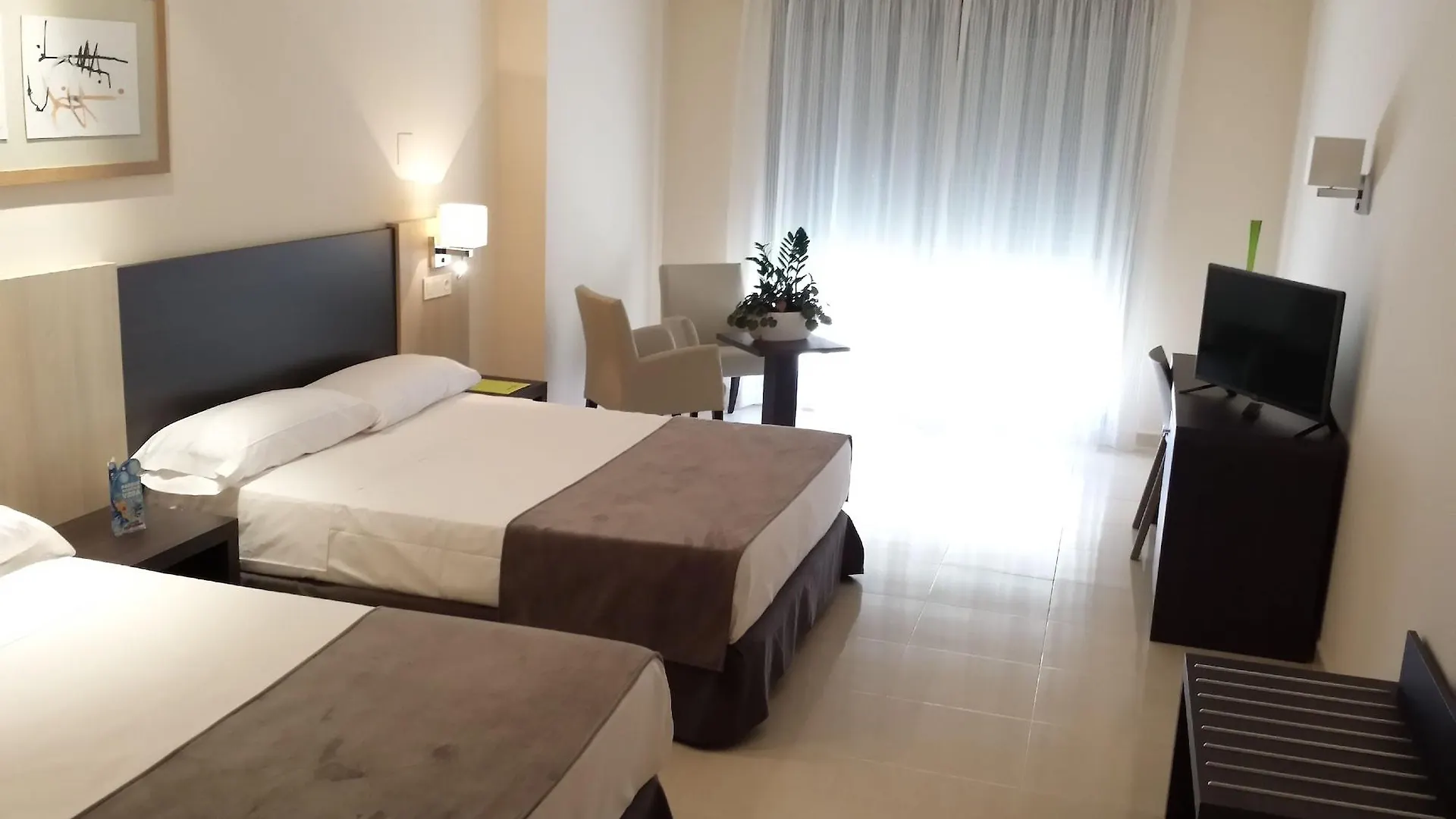 Hotel Adaria Vera